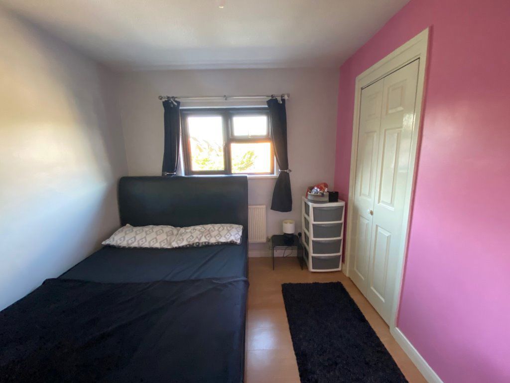 Property photo 3 of 4