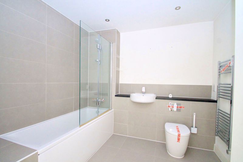 Property photo 2 of 11 Photo 9