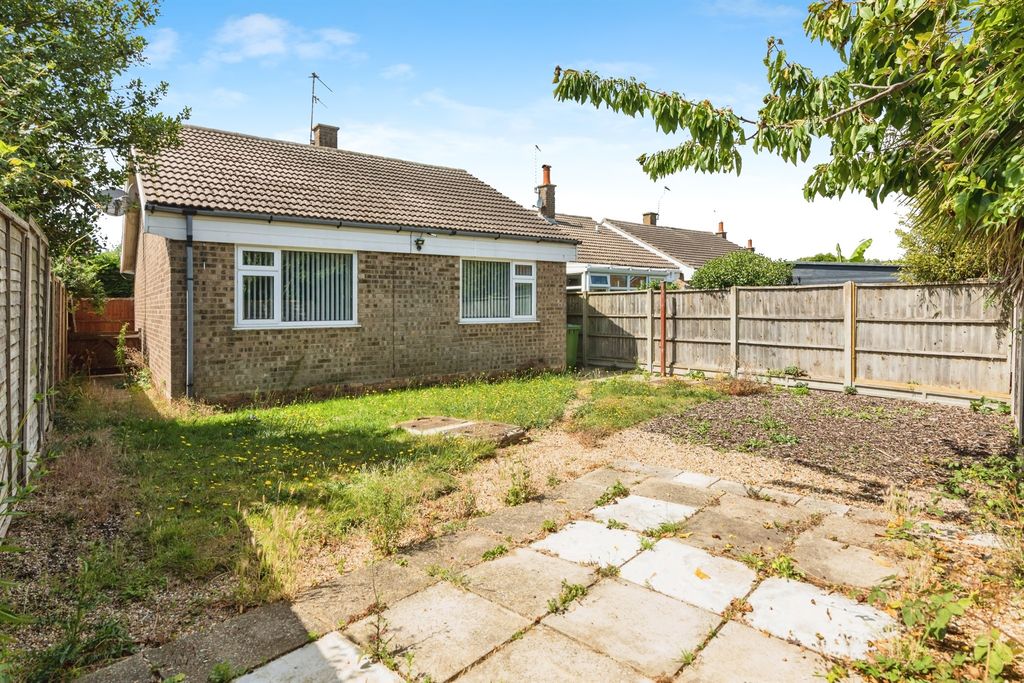 Property photo 3 of 13