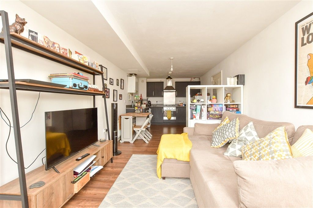 Property photo 3 of 8 Kitchen/ Living Area