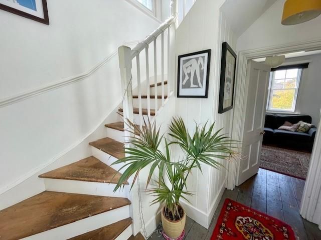 Property photo 3 of 12 Hallway.Jpg