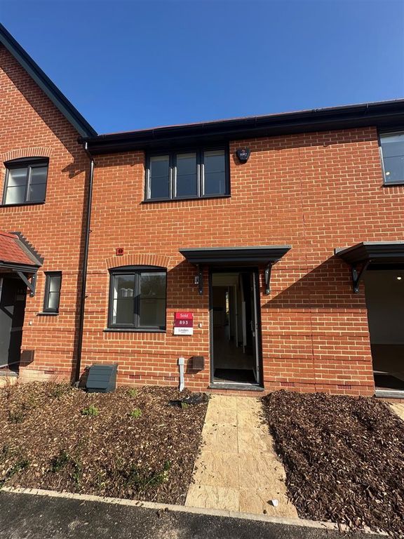 Property photo 1 of 9 129 Beaulieu Road.Jpg