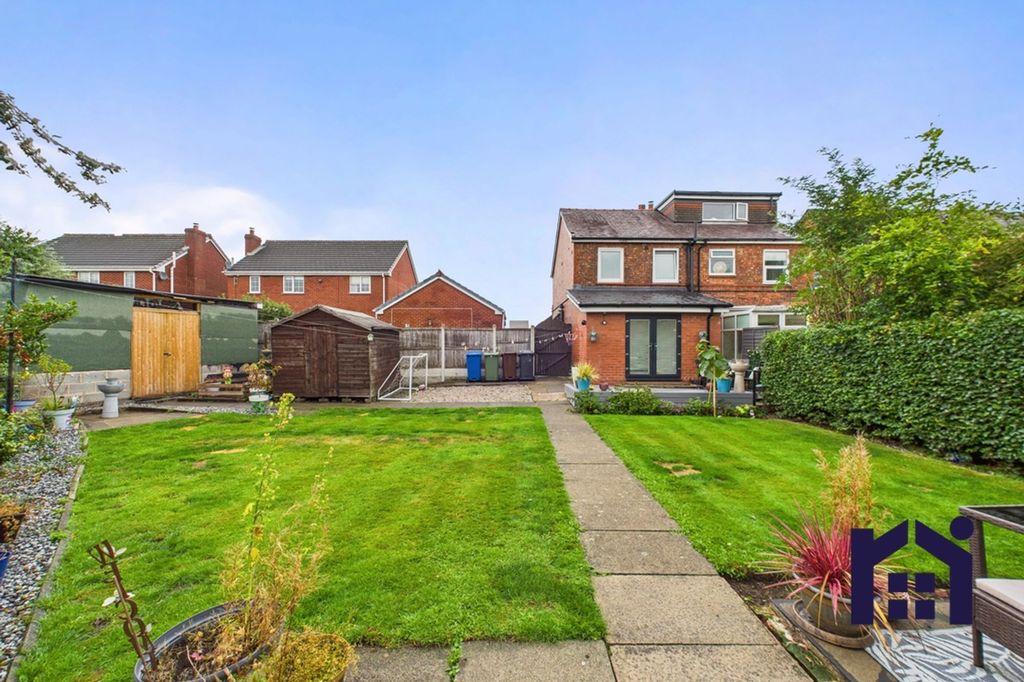 Property photo 1 of 22 Garden