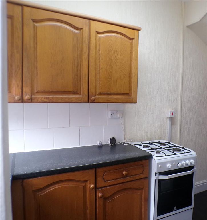 Property photo 3 of 6 100_4989.Jpg