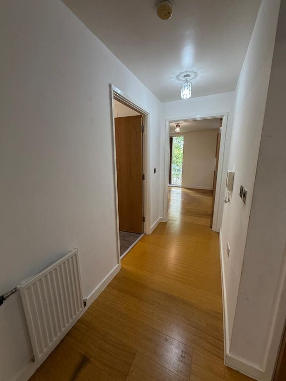 Property photo 3 of 13 Photo 2