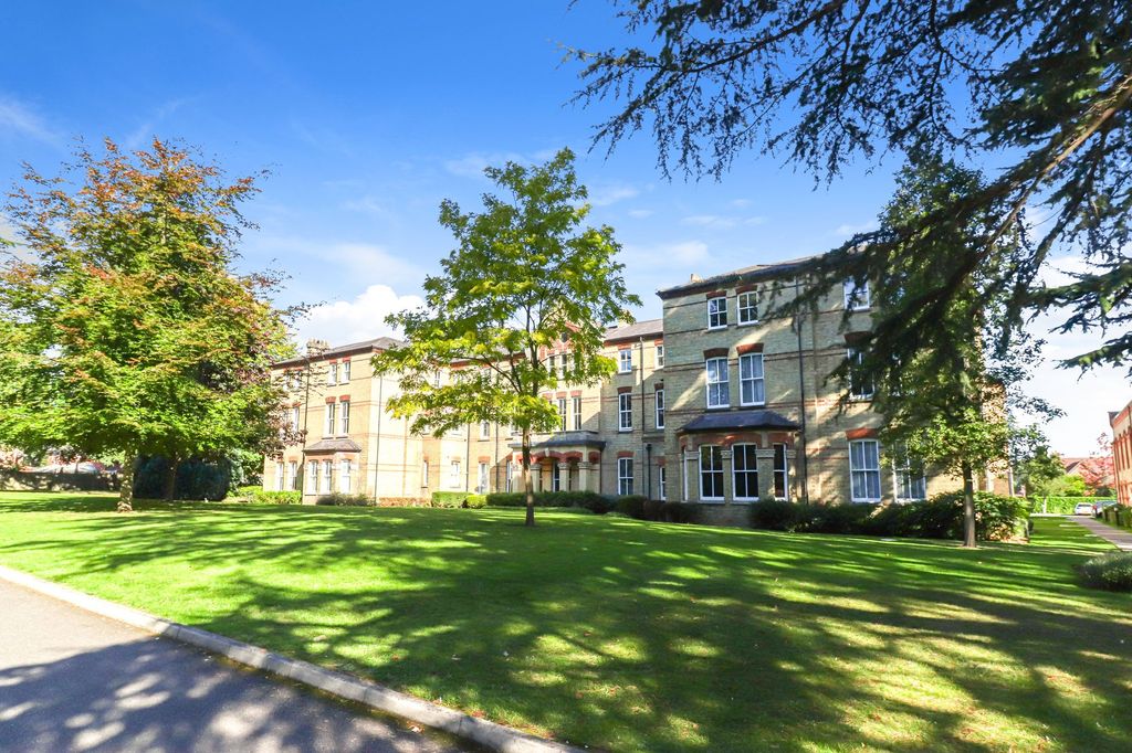 Property photo 1 of 13