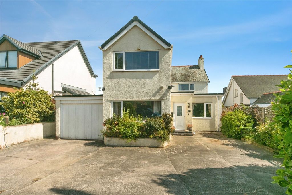 Property photo 2 of 20 Picture No. 25