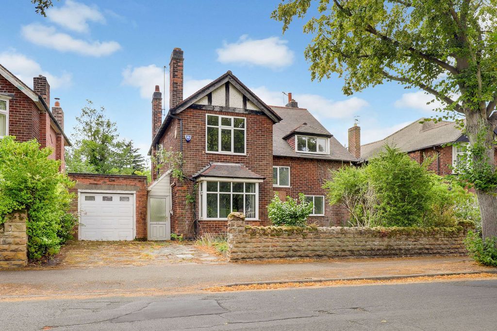 Property photo 1 of 27