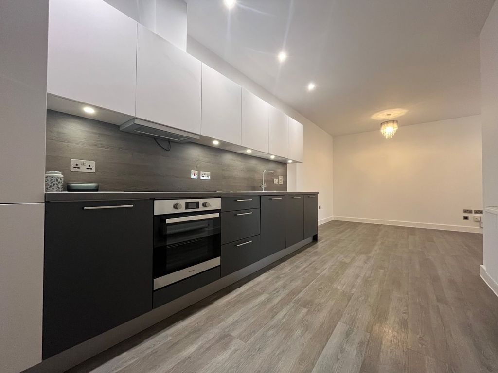 Property photo 3 of 14 Picture No. 24