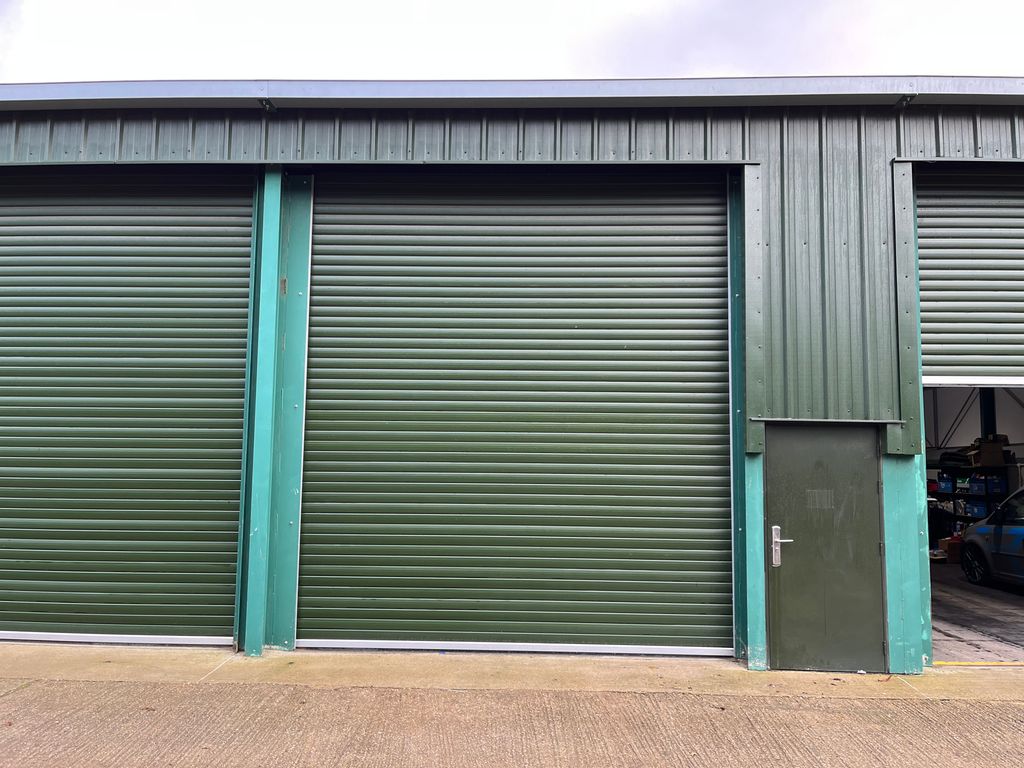 Property photo 1 of 3