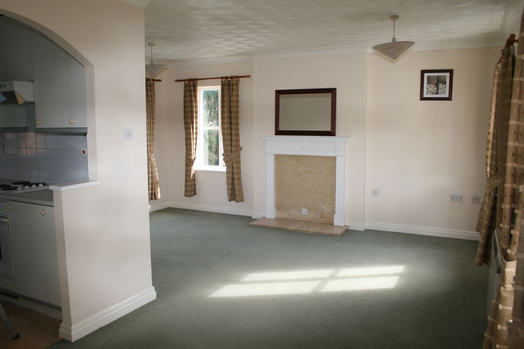 Property photo 3 of 5