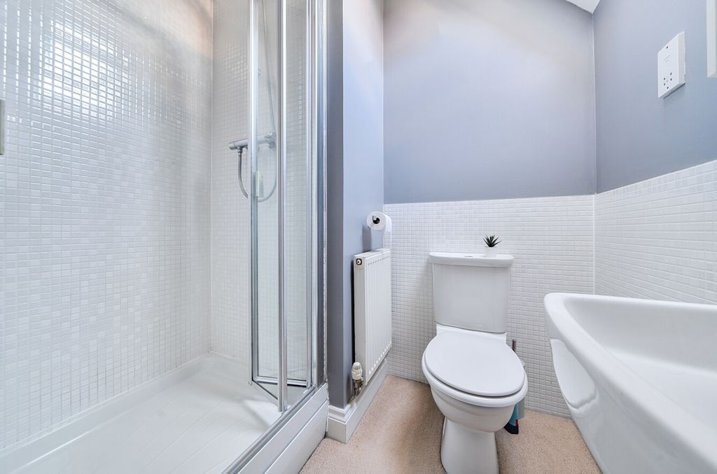 Property photo 2 of 10 1350299-4-68Bfdd8...