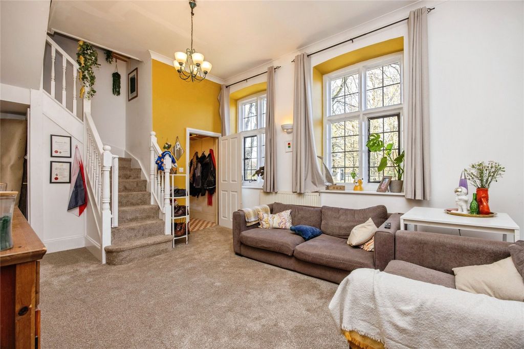 Property photo 3 of 15 Picture No. 04