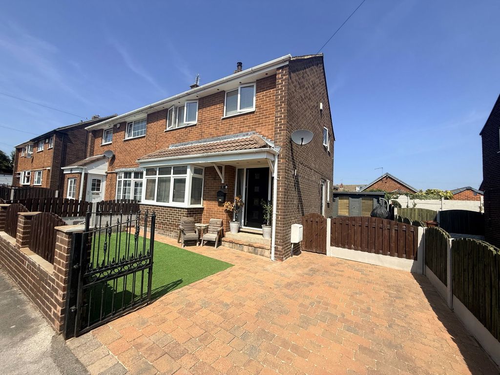 Property photo 1 of 23