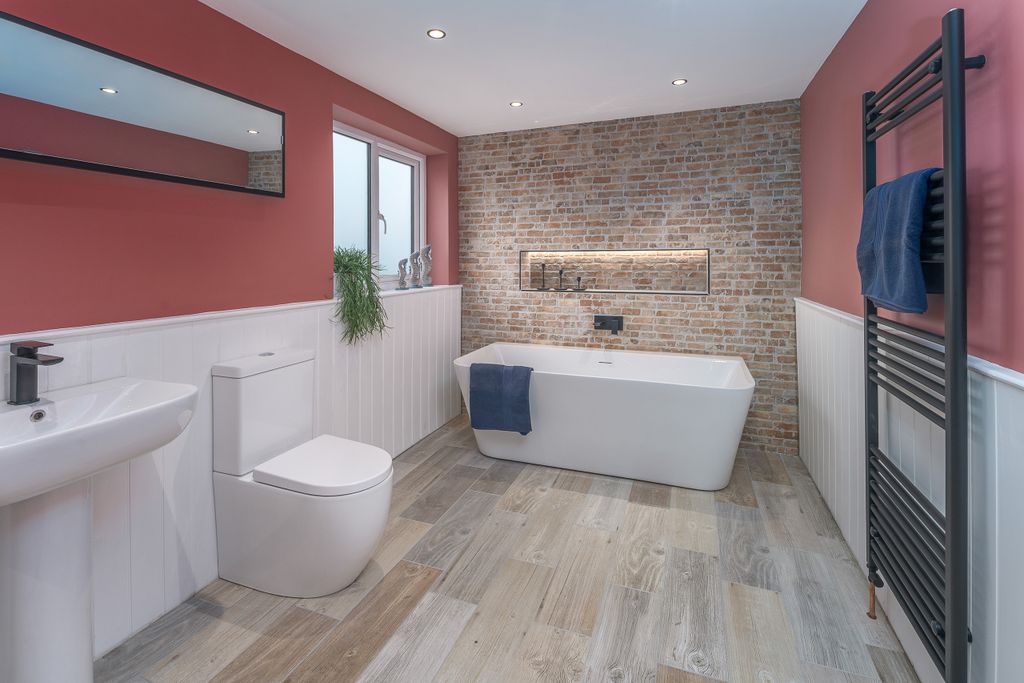 Property photo 2 of 32 Photo 2