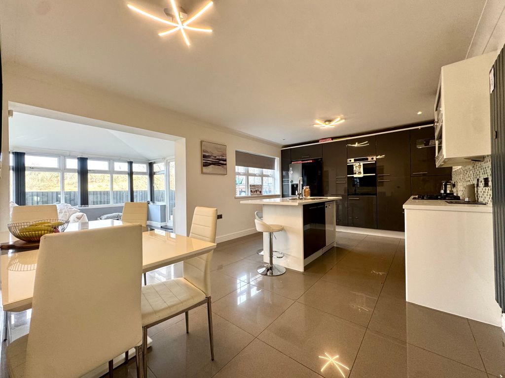 Property photo 3 of 34 Img_0336.Jpeg