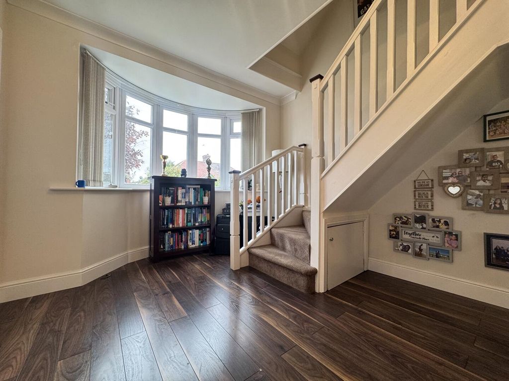 Additional image 20 of 3 bed semi-detached house for saleGordon Road, Grays RM16