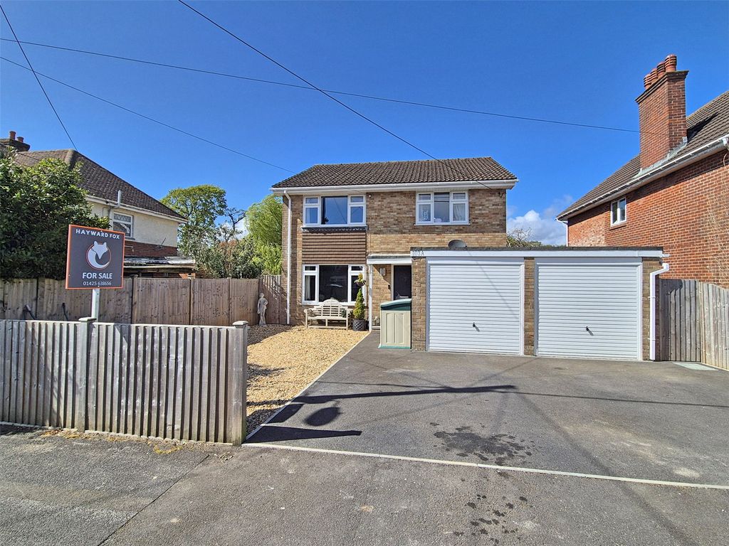 Property photo 1 of 16 Picture No. 19