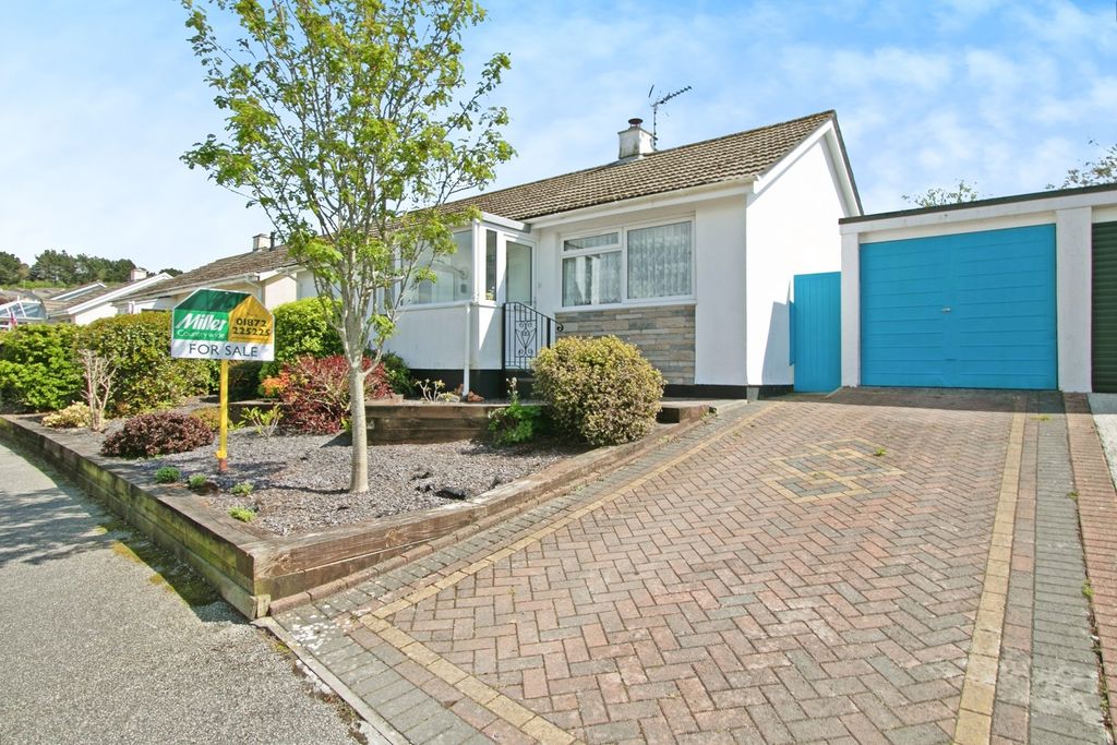 Property photo 1 of 17 Front