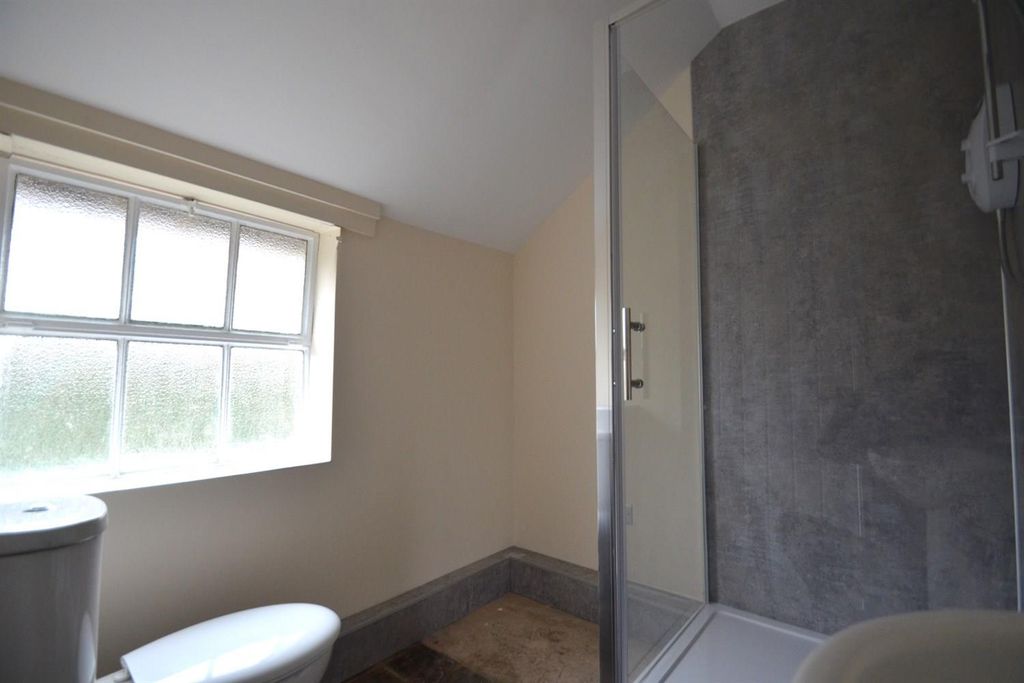 Property photo 3 of 8 Shower Room