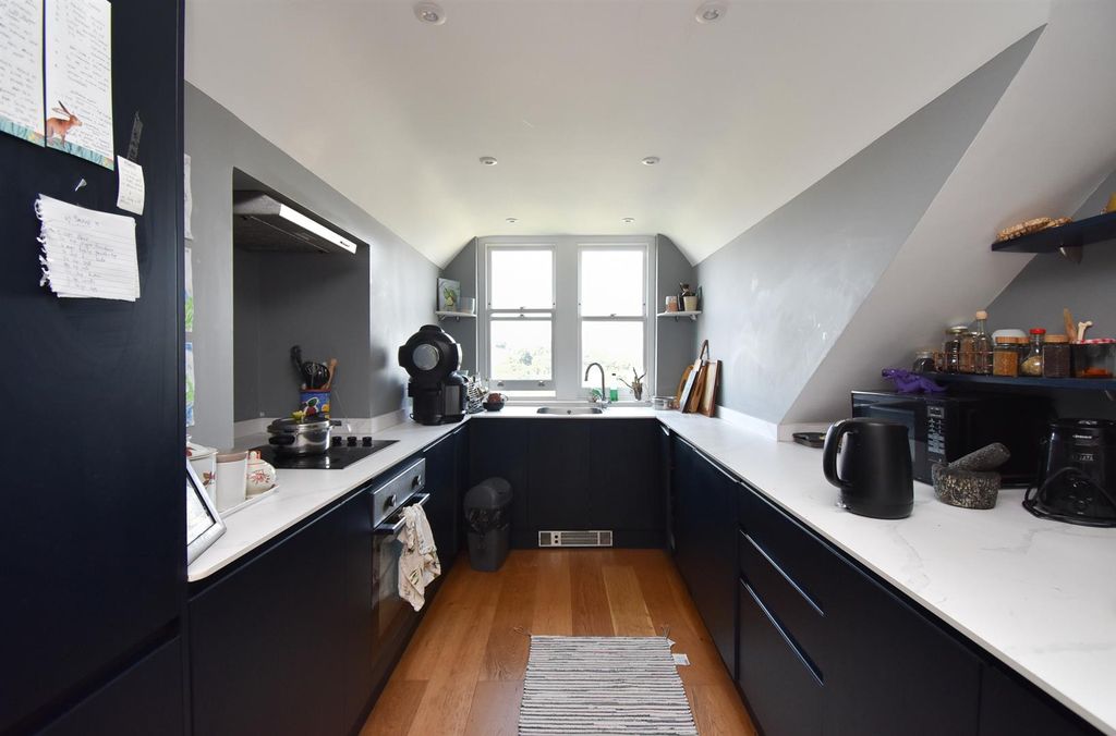 Property photo 3 of 15 Kitchen