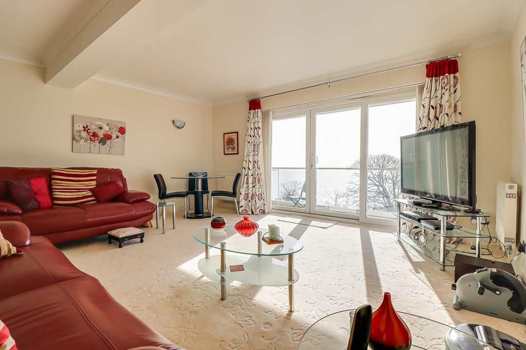 Property photo 3 of 19 Lounge/Diner