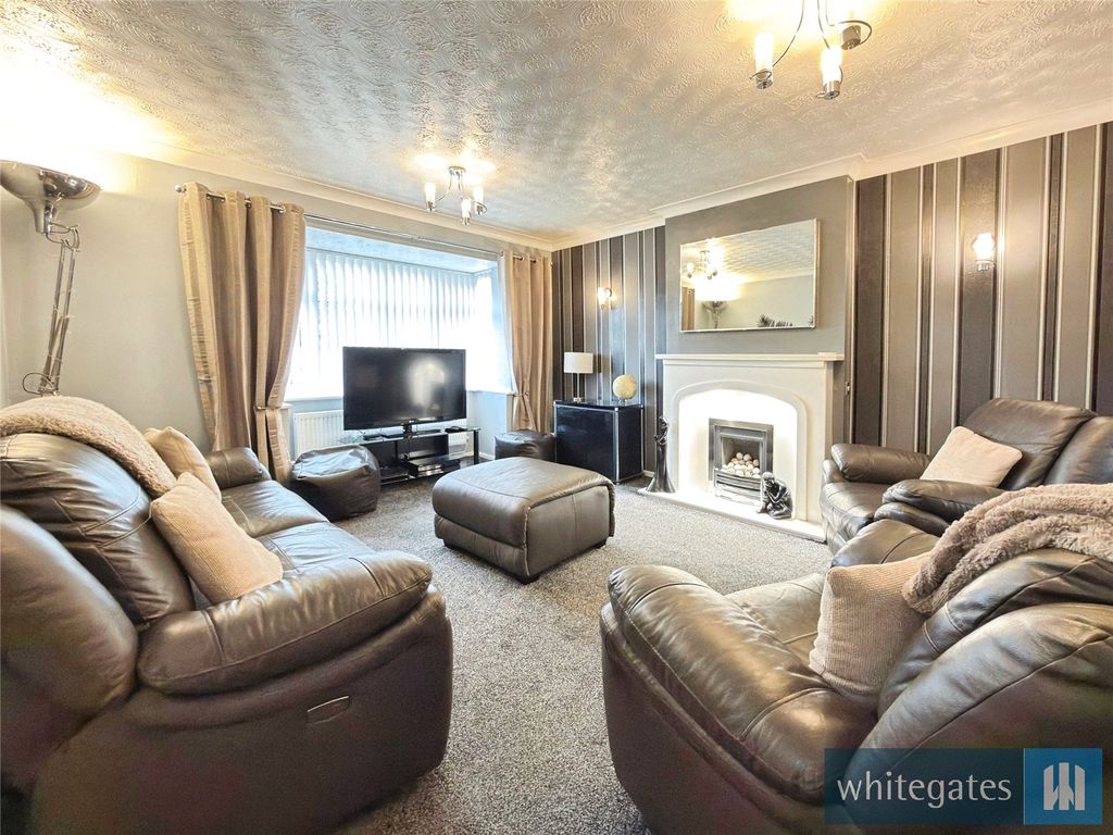 Property photo 3 of 21 Picture No. 02