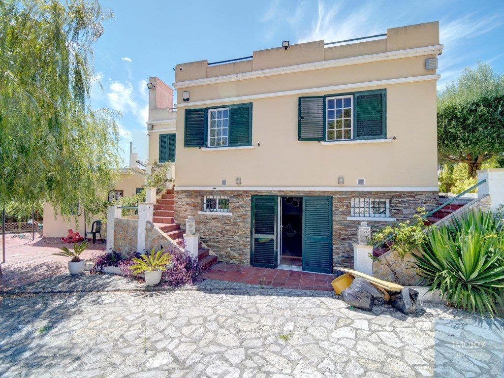 Property photo 1 of 41 House T4+1 In Lourinhã