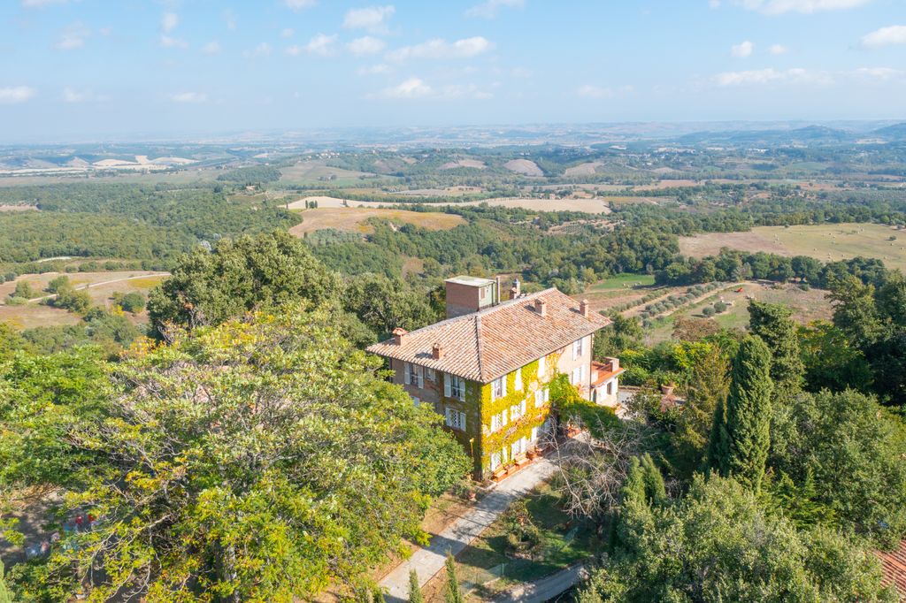 Property photo 3 of 22