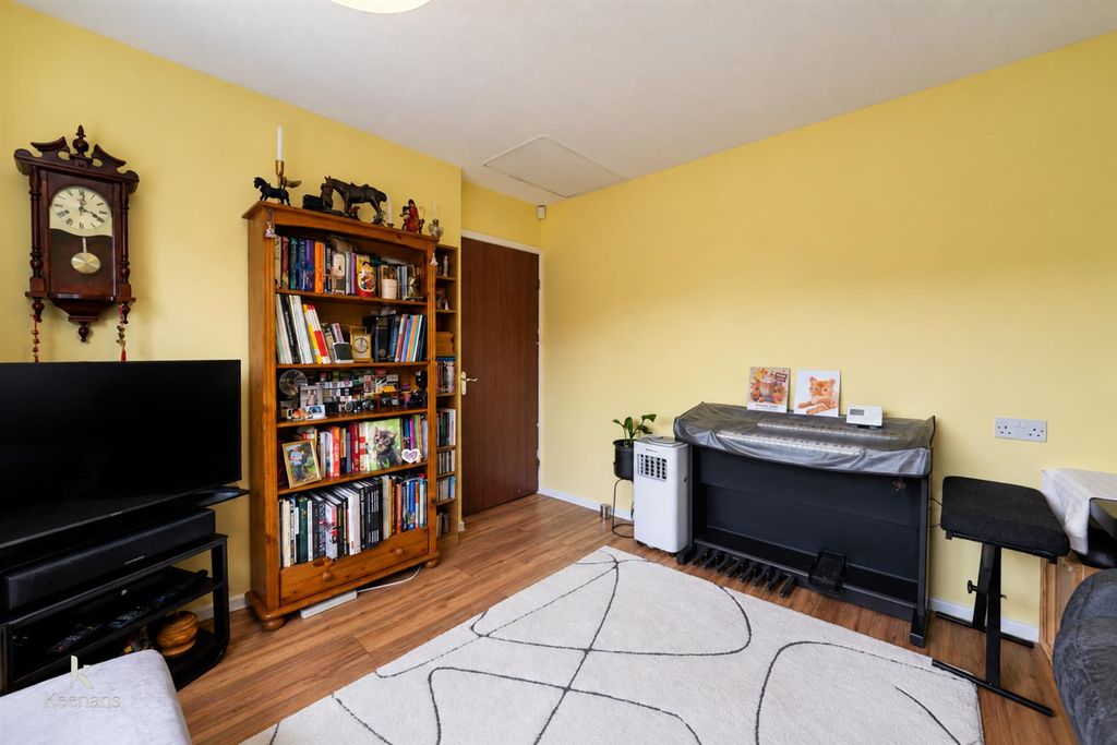 Property photo 2 of 12 N-04.Jpg