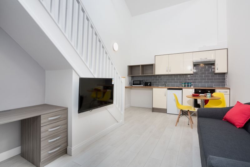 Property photo 3 of 18