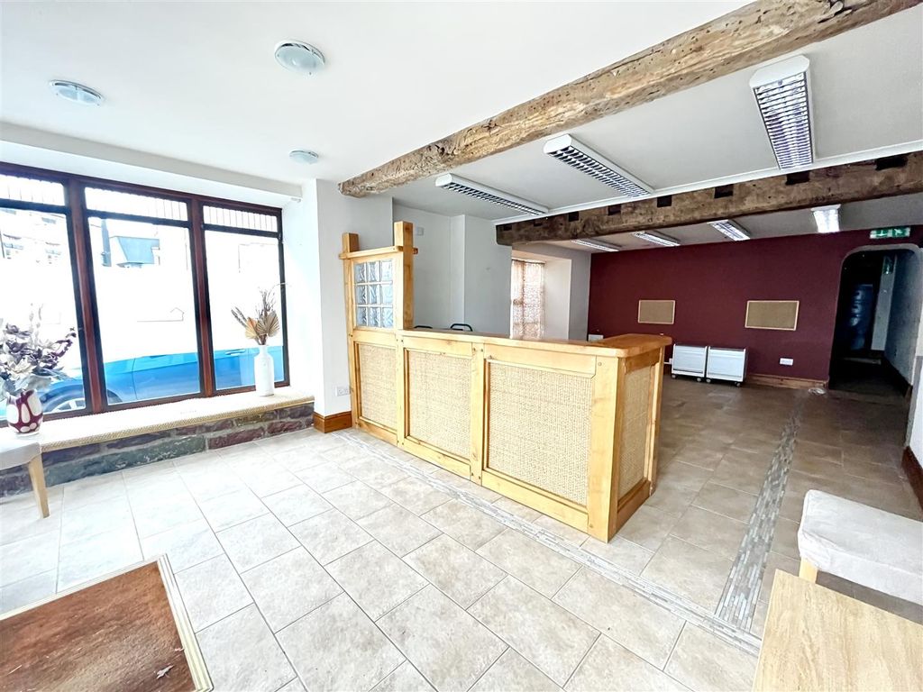 Additional image 14 of 4 bed flat for saleMarket Place, Coleford GL16