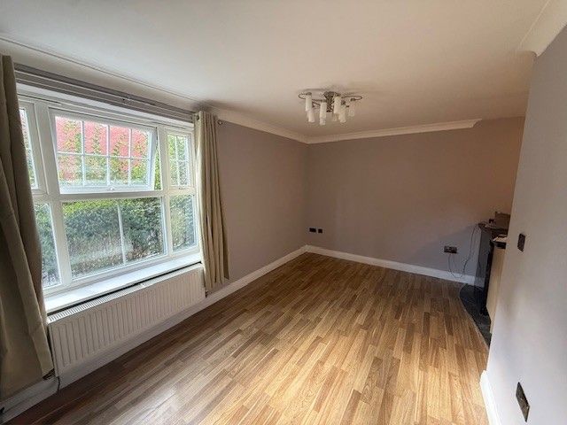 Property photo 2 of 8 Living Room