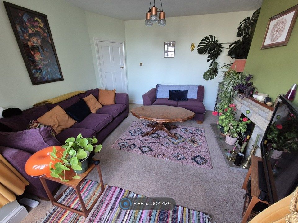 Property photo 3 of 23