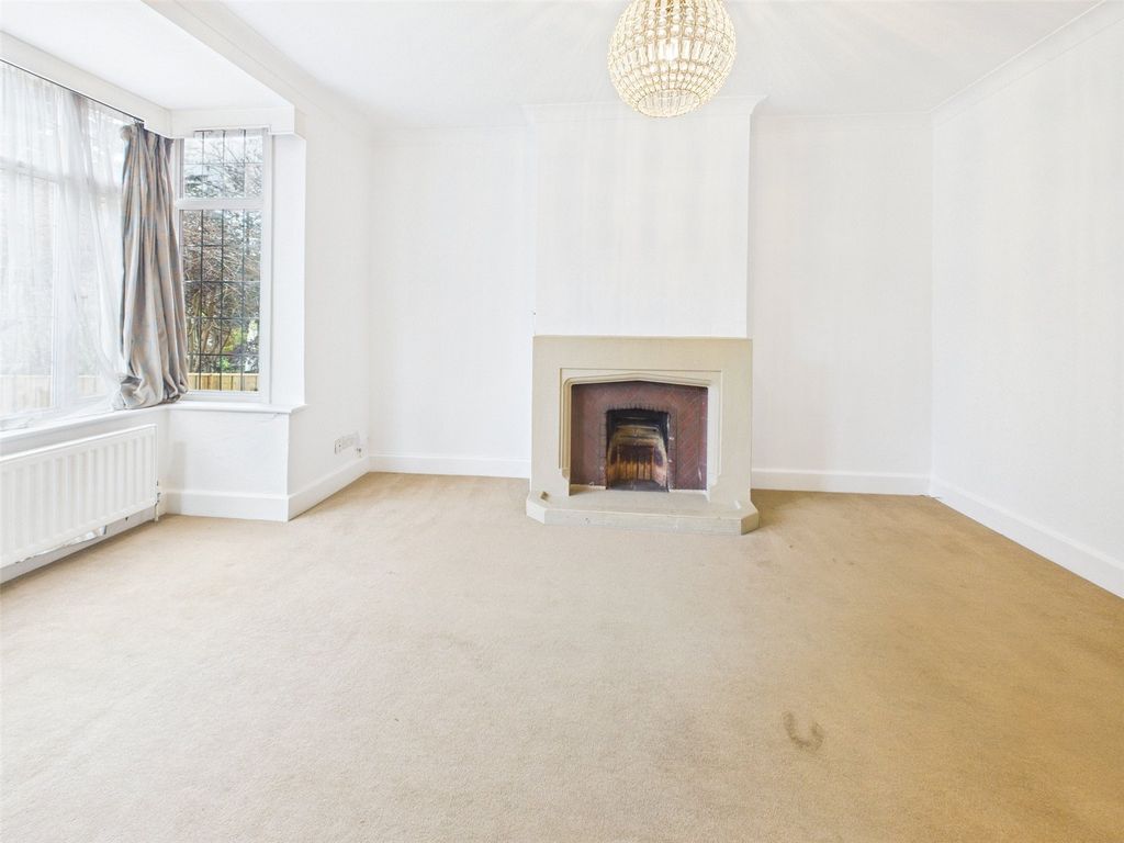 Property photo 3 of 20 Picture No. 20