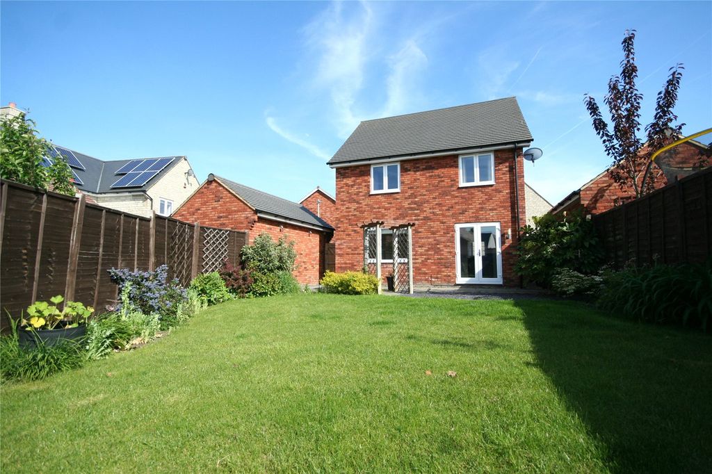 Property photo 1 of 16 Picture No. 24