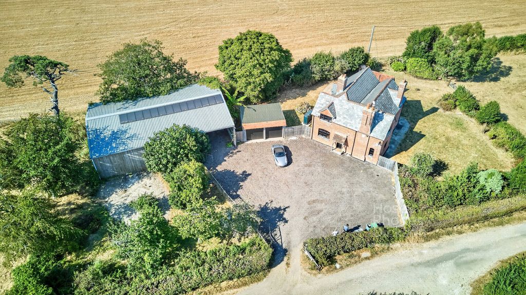 Property photo 1 of 21 Overview