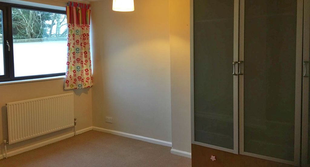 Property photo 3 of 7 Bedroom