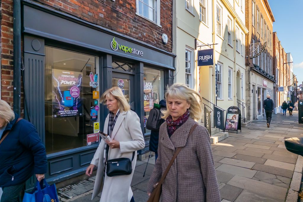 Property photo 2 of 21