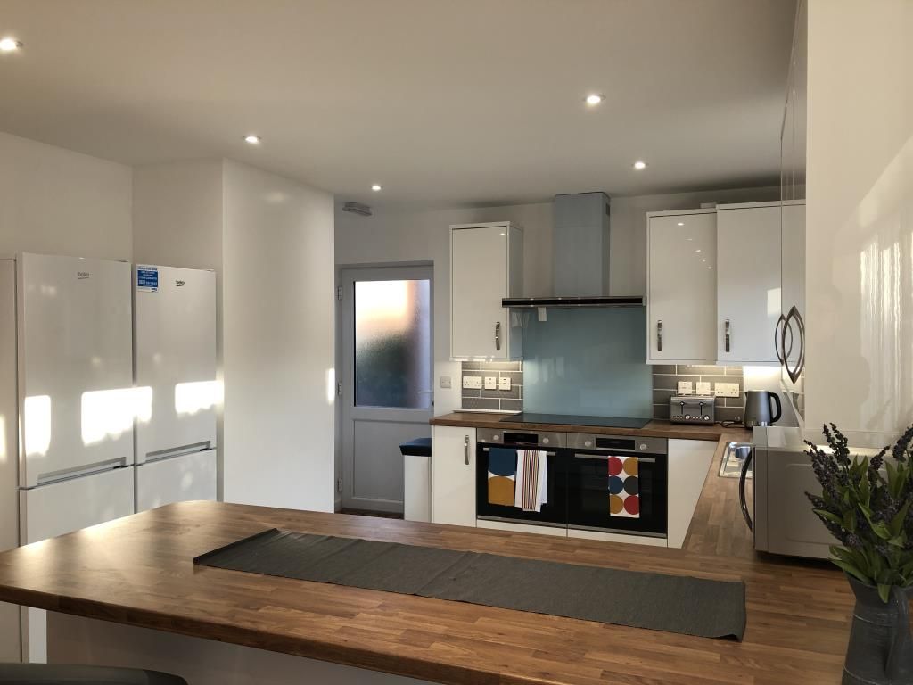 Property photo 2 of 13 Kitchen