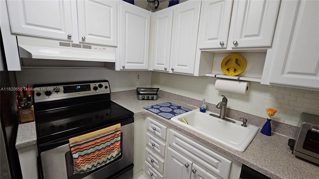 Property photo 3 of 20 <Alttext/>
