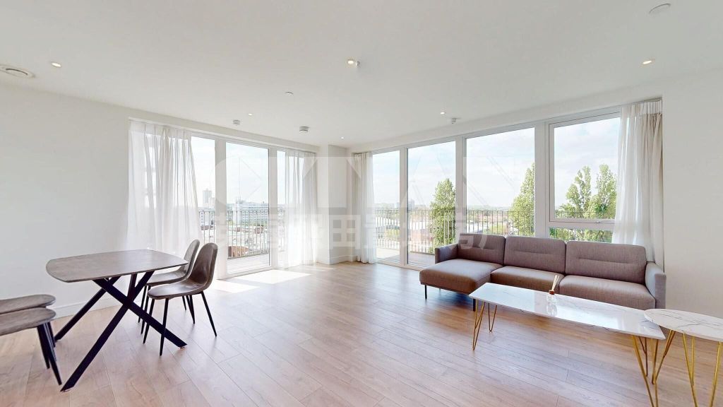 Property photo 1 of 39