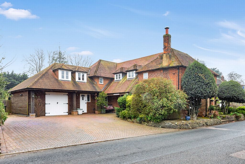 Property photo 1 of 33 Front