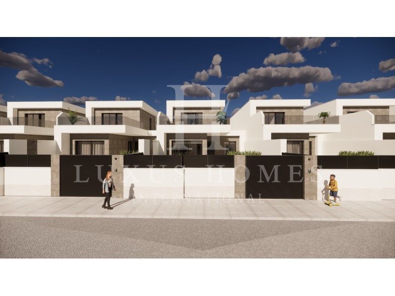 Property photo 3 of 31