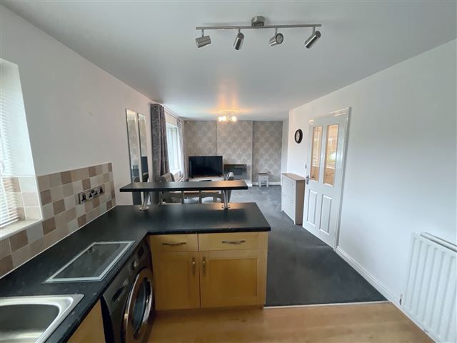 Property photo 2 of 20 Kitchen/Living Room