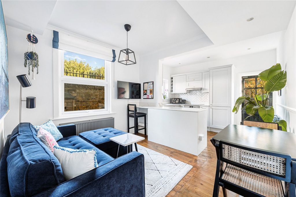 Property photo 2 of 12 Picture No. 04