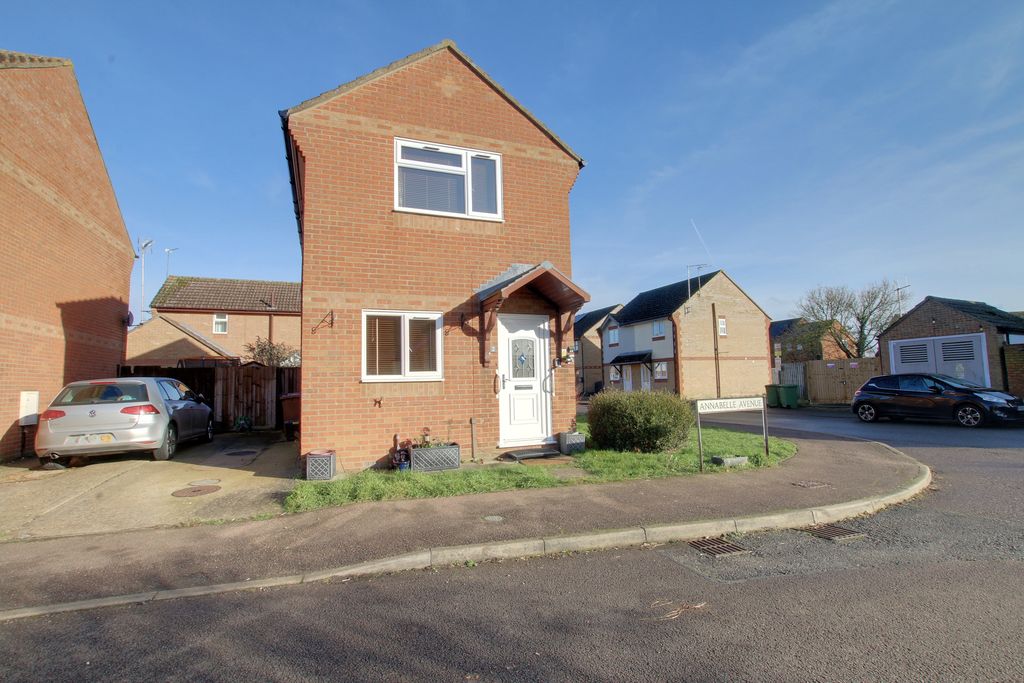 Property photo 2 of 5