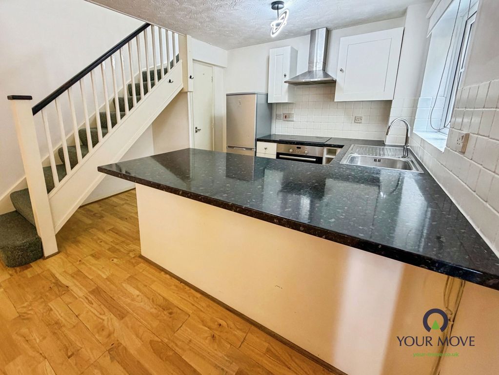 Property photo 3 of 10 Pbox-Img.Jpg
