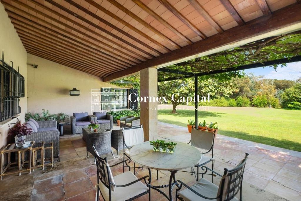 Property photo 1 of 101