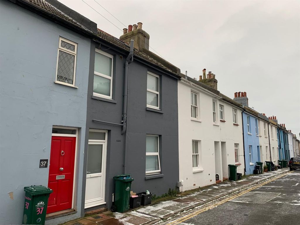 Property photo 2 of 17 4622881